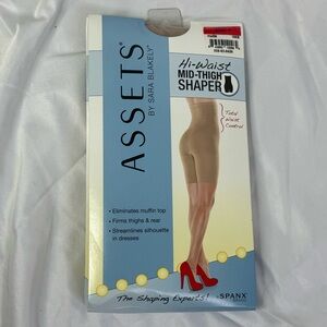 ASSETS by Spanx Nude Hi-Waist Mid-Thigh Shaper, size 1, NWT